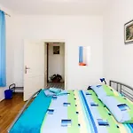 Apartman Blue & *